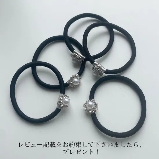 お花ビジューヘアゴムノベルティー（５０００円以上ご購入条件）
